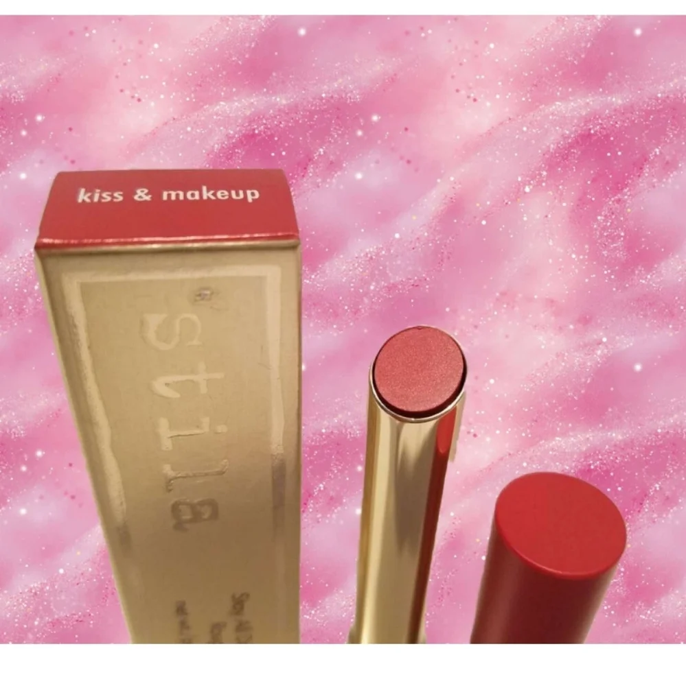 ❇️🧚‍♀️KISS & MAKEUP Stila DISCONTINUED Lipstick NWT